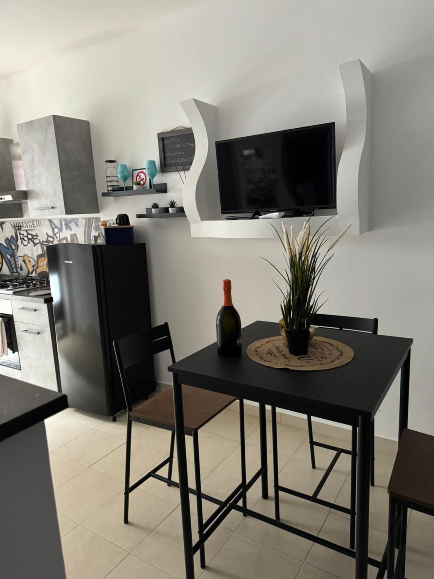 Il Cortiletto28 Rooms & House Сиракуза Екстериор снимка