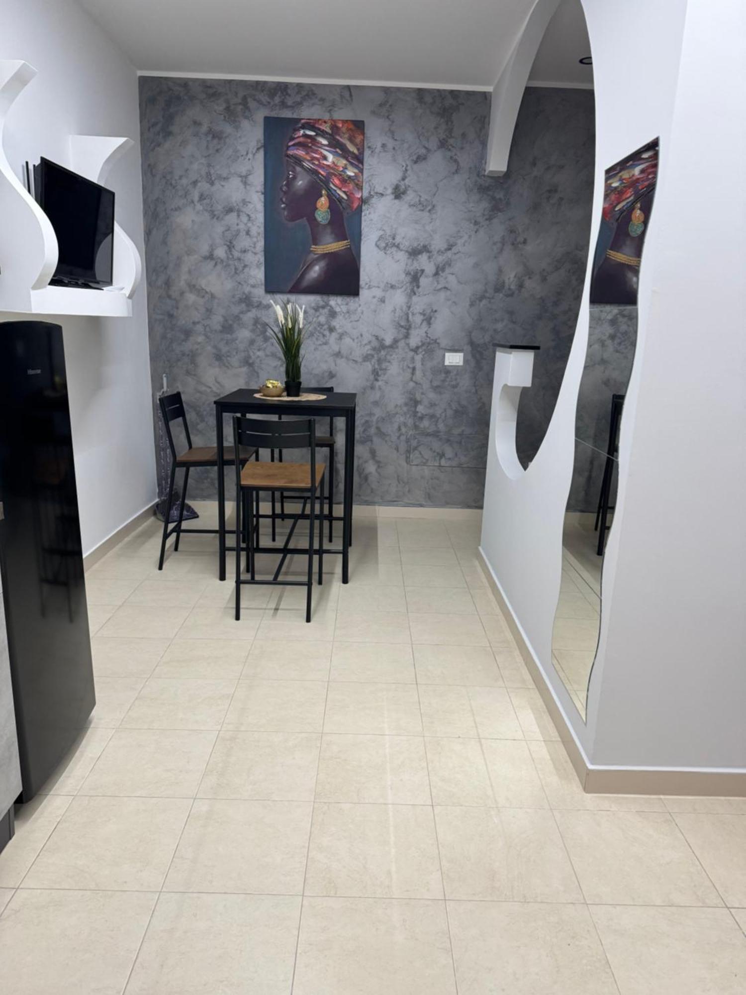Il Cortiletto28 Rooms & House Сиракуза Екстериор снимка